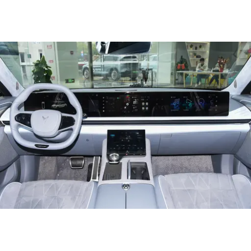 2023 New Energy Vehicle High Performance Electric Ev Cars Voyah Zhuiguang Chasing 580km Standard Voyah Chasing Light Car